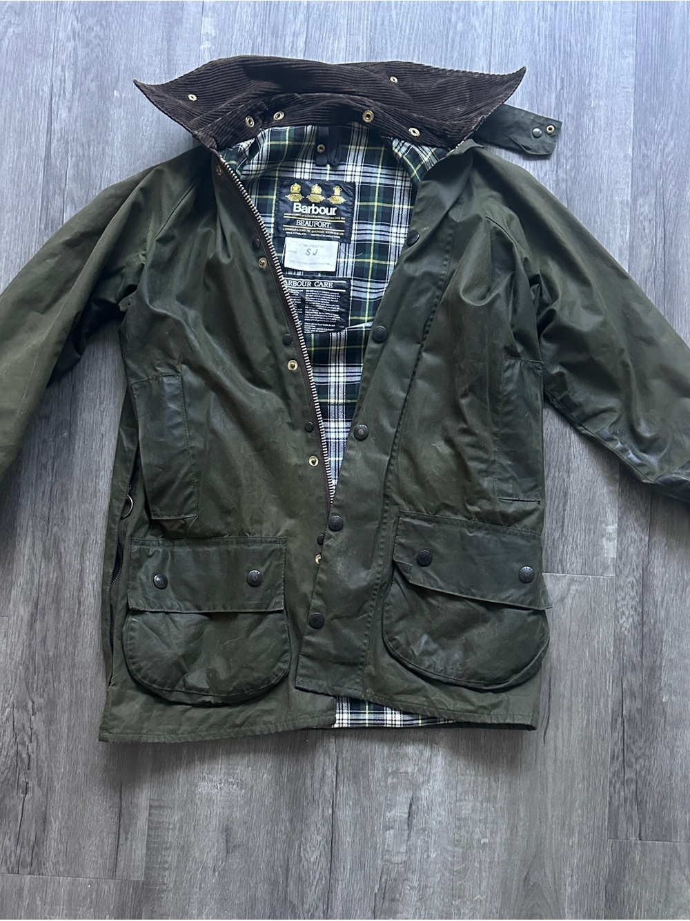 Barbour Olive Green Waxed Cotton Field Jacket with Corduroy Collar C36